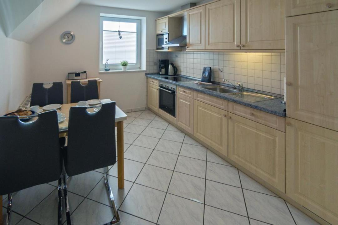 Ferienwohnung-Noerddiek-Strandnaehe-Meerblick Норддайх Екстер'єр фото